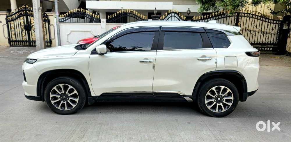 Maruti Suzuki Grand Vitara 1.5 Alpha Plus Intelligent Hybrid Ecvt, 2..