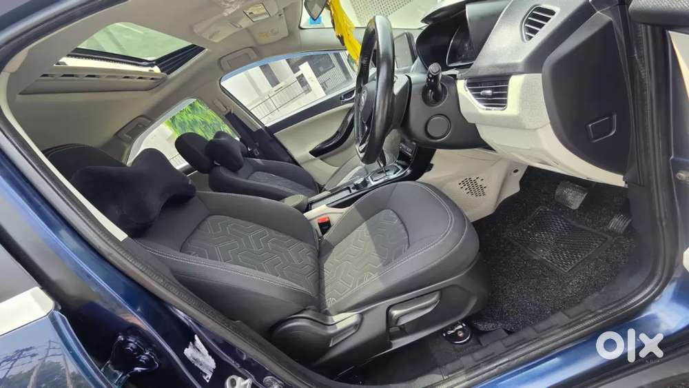 Tata Nexon 1.2 Revotron Xza Plus Premium, 2023, Petrol