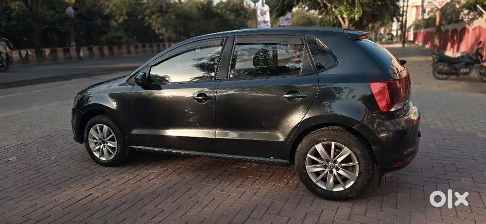 Volkswagen Polo 2016 Cng & Hybrids 80200 Km Driven