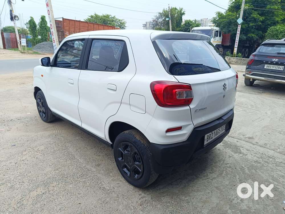 Maruti Suzuki S-presso Vxi Opt, 2024, Petrol