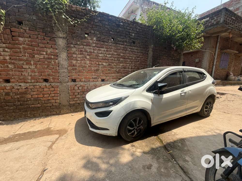 Tata Altroz 2021 Petrol 26500 Km Driven