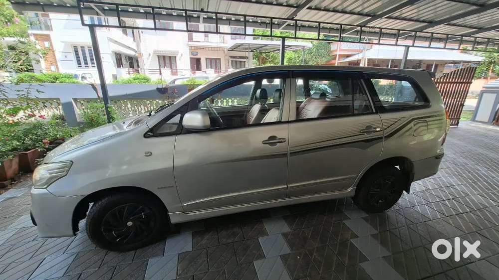 Re Toyota Innova 2014 Diesel Well Maintained