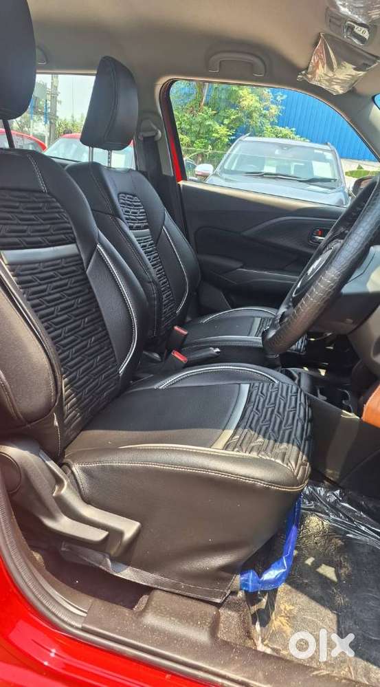 Maruti Suzuki Swift Vxi + Manual, 2026