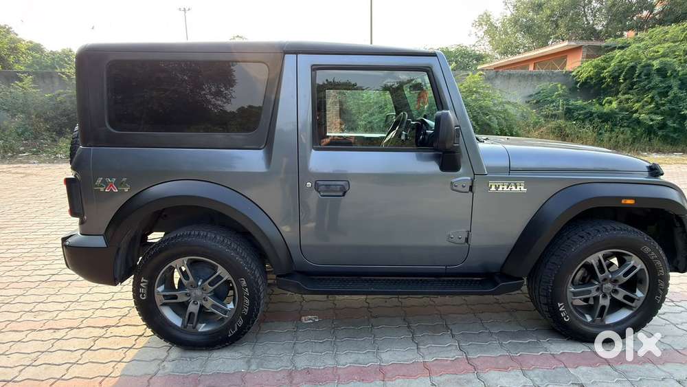 Mahindra Thar Petrol 2021