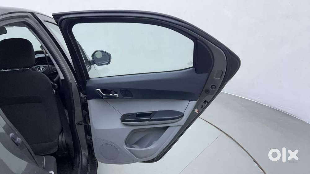 Tata Tiago Xza Plus, 2020, Petrol