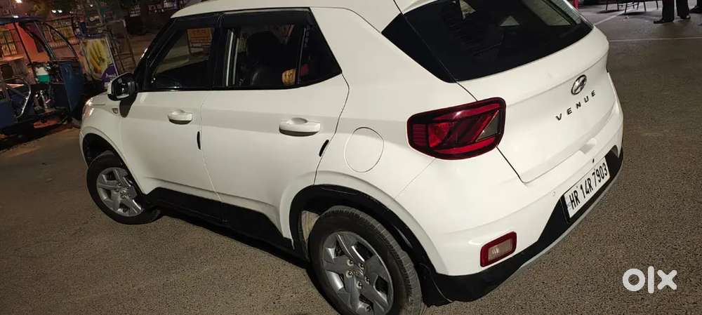 Hyundai Venue Turbo 2020