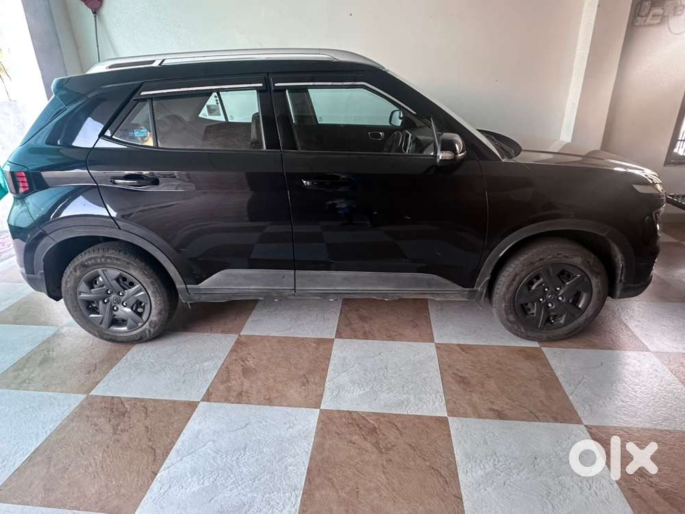Hyundai Venue Sx Petrol Manual 2024