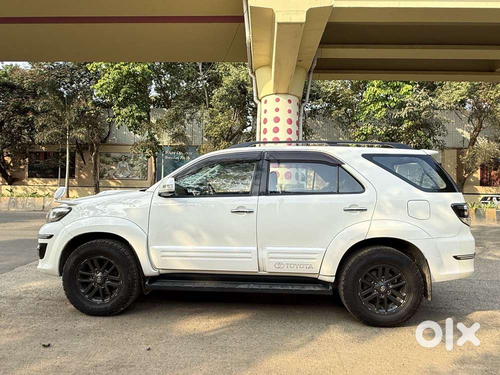 Toyota Fortuner 3.0 4x4 Manual, 2015, Diesel