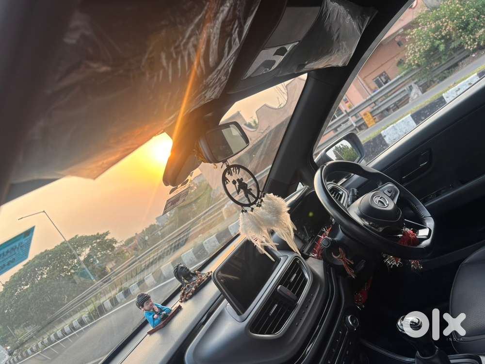 Tata Altroz Petrol Manual 2023
