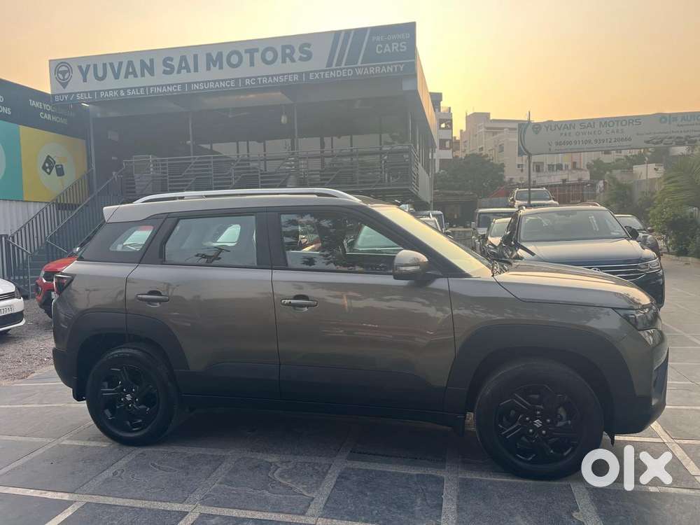 Maruti Suzuki Brezza 1.5 Zxi Smart Hybrid, 2023, Petrol