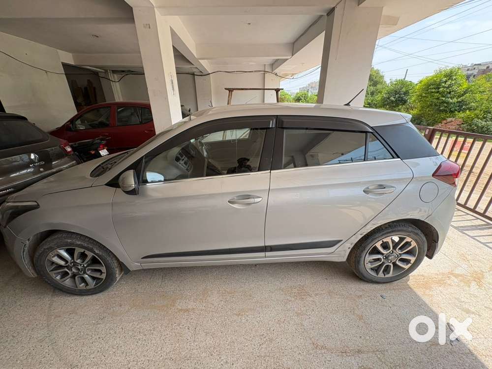 Hyundai I20 Sportz Diesel 2015, New Tyres , Good Condition