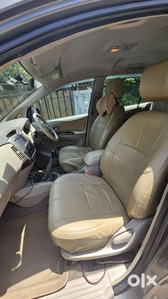 Toyota Innova 2013 Manual Diesel Car