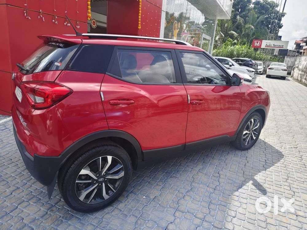 Mahindra Xuv300 W8, 2019, Petrol