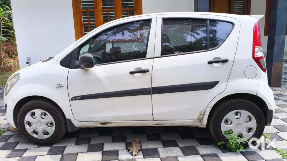 Maruti Suzuki Ritz 2012 Petrol Well Maintained
