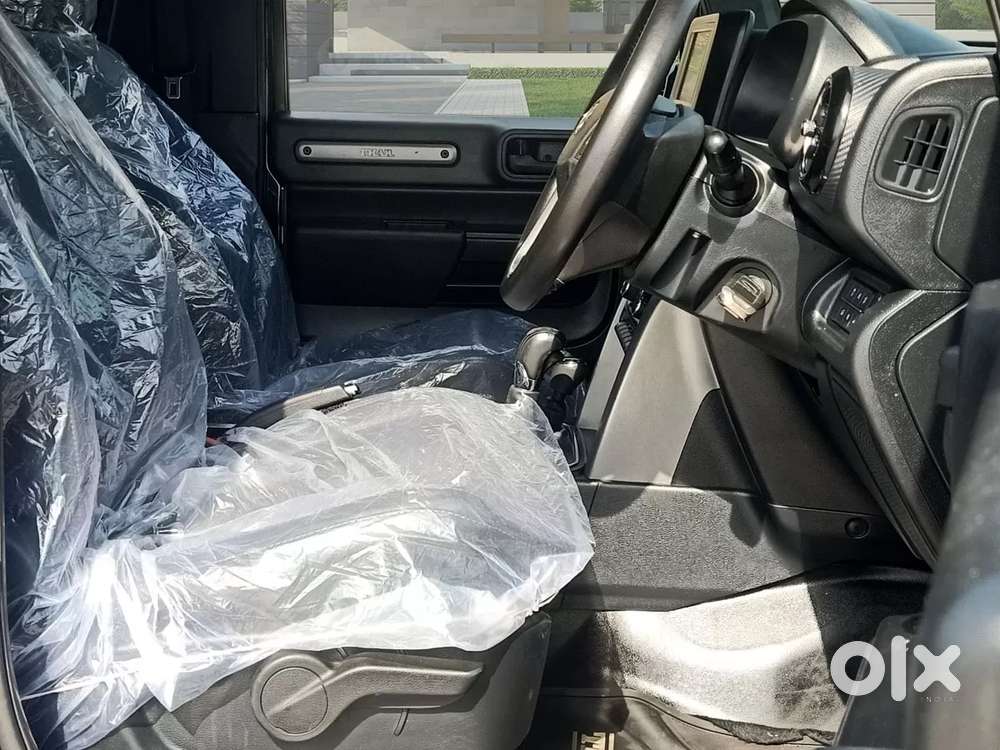 Mahindra Thar Lx Hard Top Petrol At Rwd, 2022, Petrol