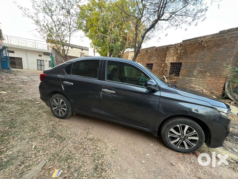 2023 Honda Petrol Manual 35000 Km Driven