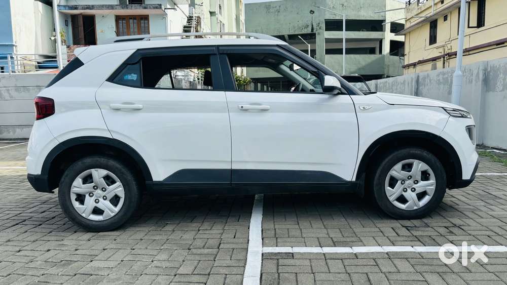 Hyundai Venue S, 2021, Diesel