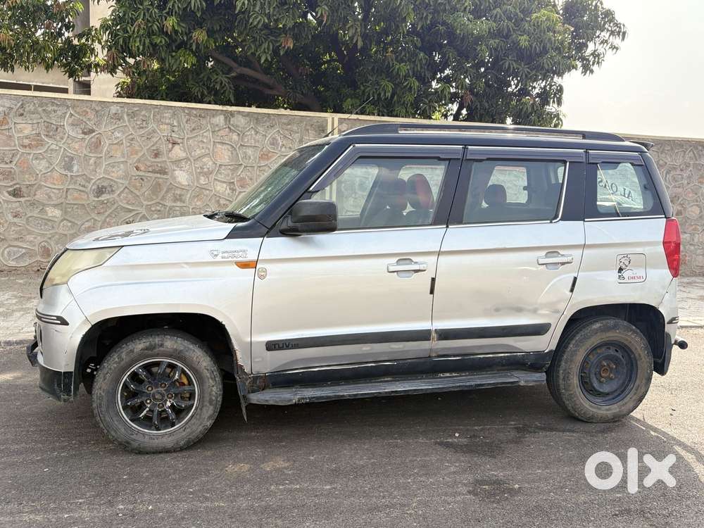 Mahindra Tuv 300, 2015, Diesel