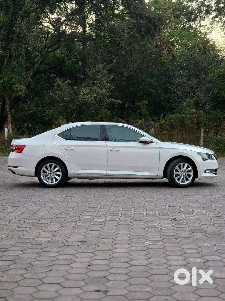 Skoda Superb L&k 2.0 Tdi At, 2020, Diesel