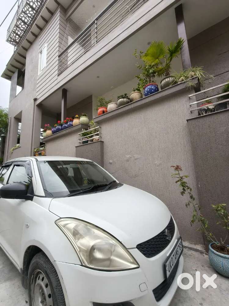 Maruti Suzuki Swift 2011 Petrol