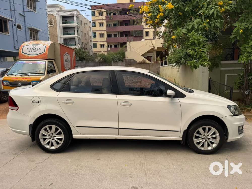 Volkswagen Vento Petrol Highline, 2017, Diesel