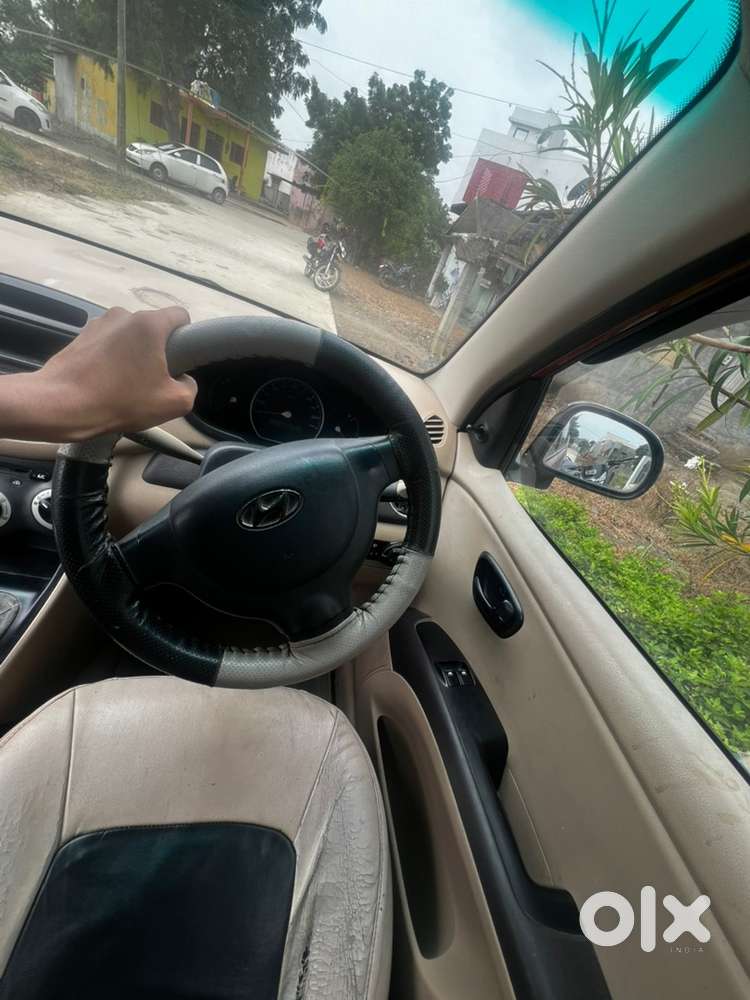 Hyundai I10 Era 2009 | Cng + Petrol | 84,000 Km | ₹1 Lakh
