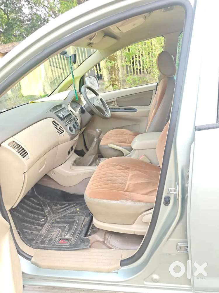 Toyota Innova 2.5 G 2008 Diesel Good Condition Validity Up To 2028.