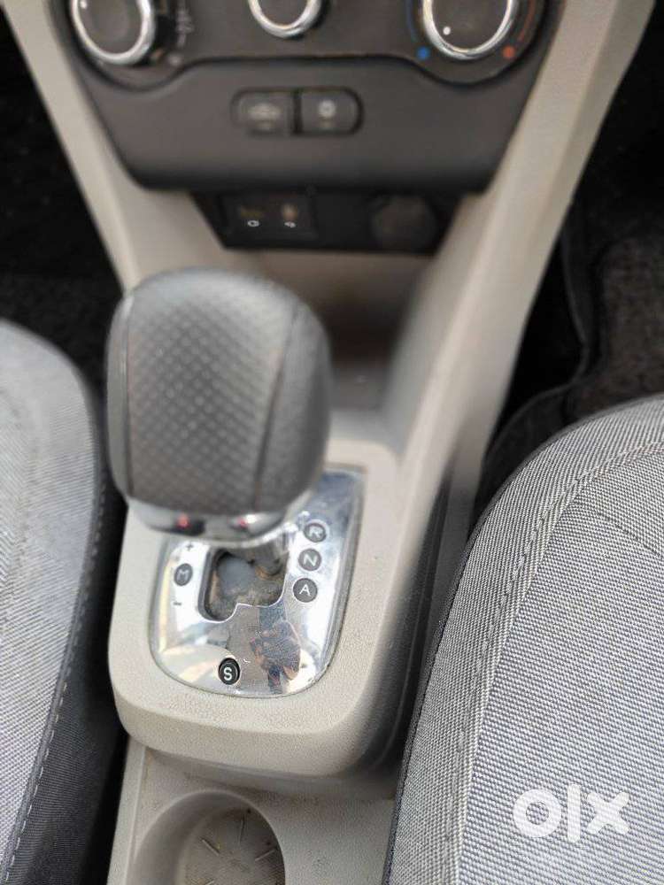 Tata Tiago 1.2 Revotron Xta, 2018, Petrol