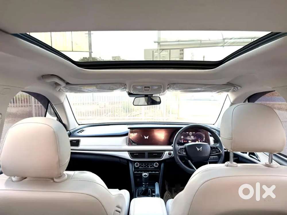 Xuv700 Ax7 Diesel Mt