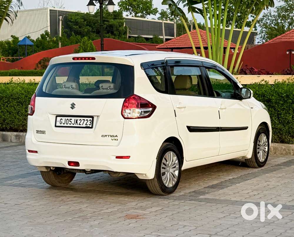 Maruti Suzuki Ertiga Vxi Abs Bs Iv, 2014, Petrol