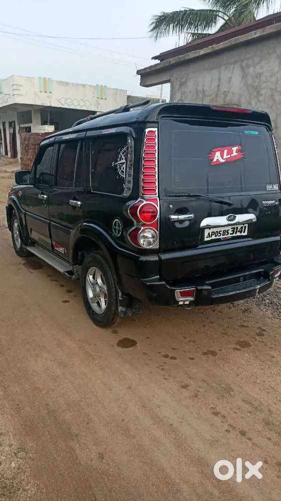 Mahindra Scorpio 2010