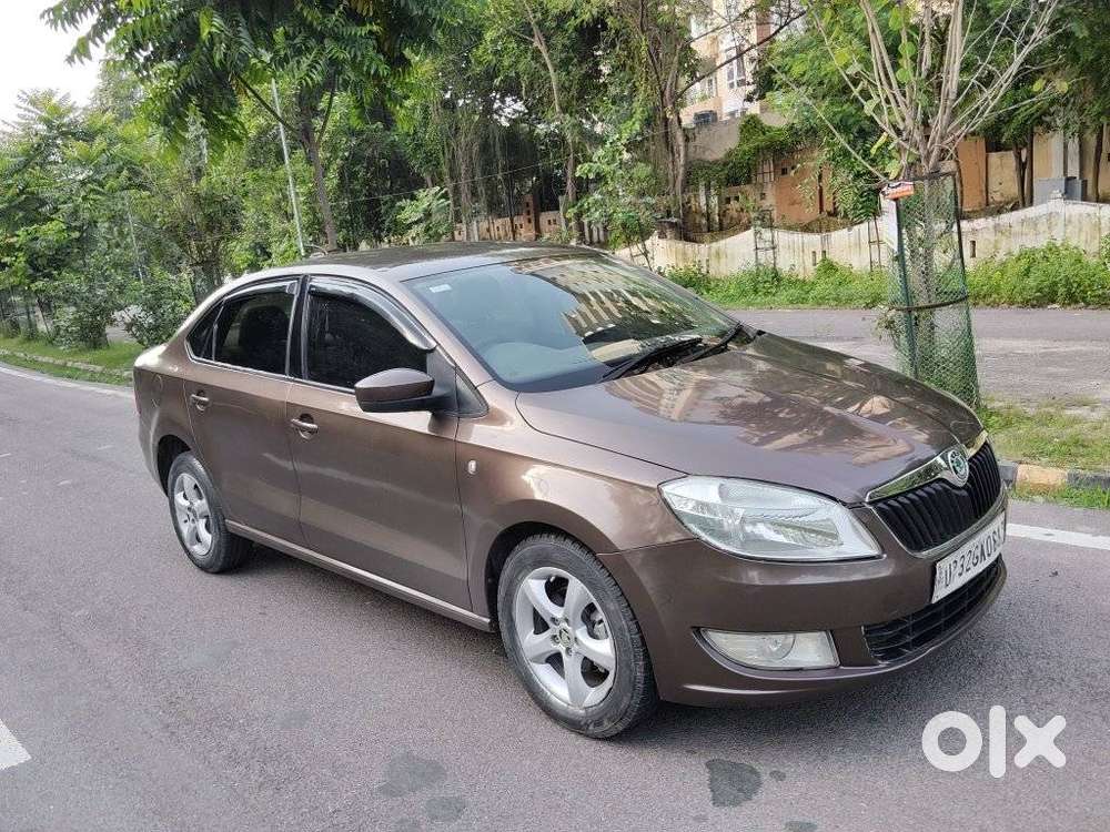 Skoda Rapid 1.5 Tdi Ambition Plus, 2015, Diesel