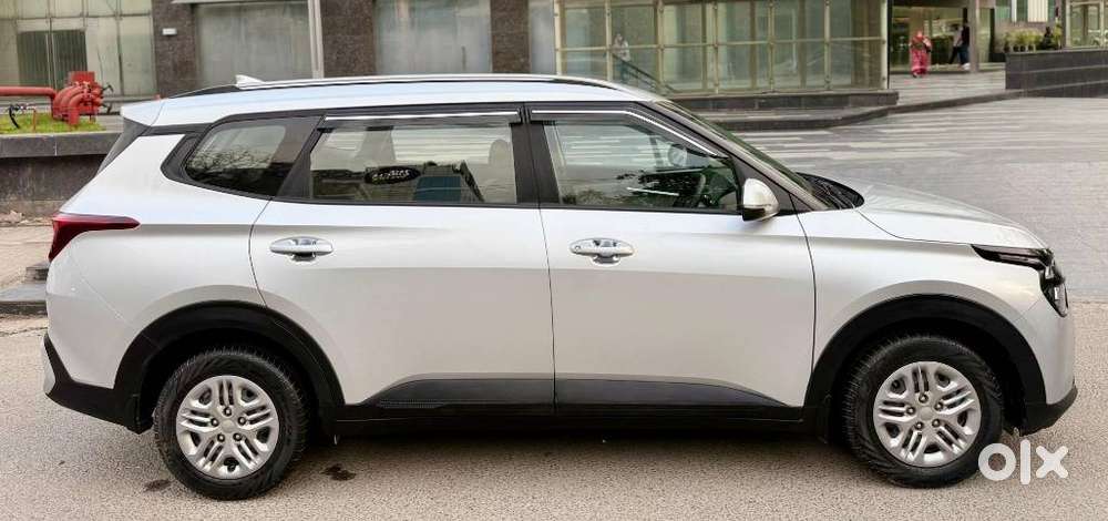 Kia Carens 1.4 Prestige 7 Str, 2022, Petrol