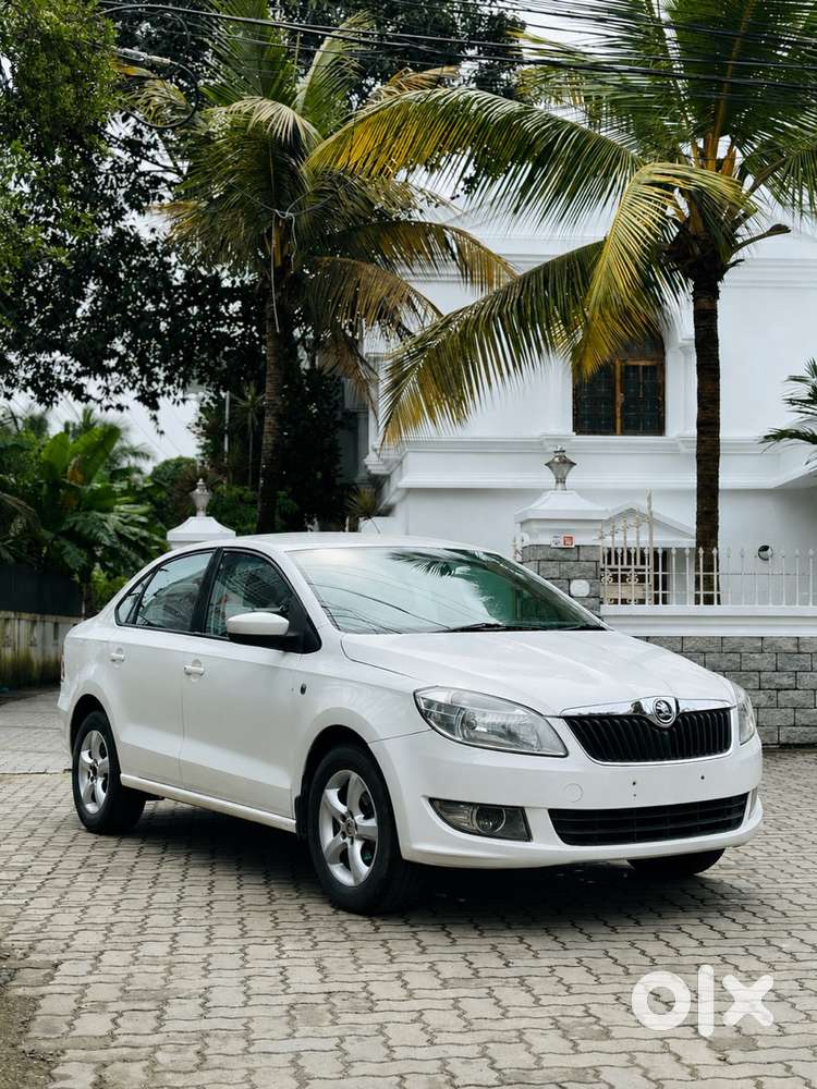 Skoda Rapid Ambition 1.6 Mt