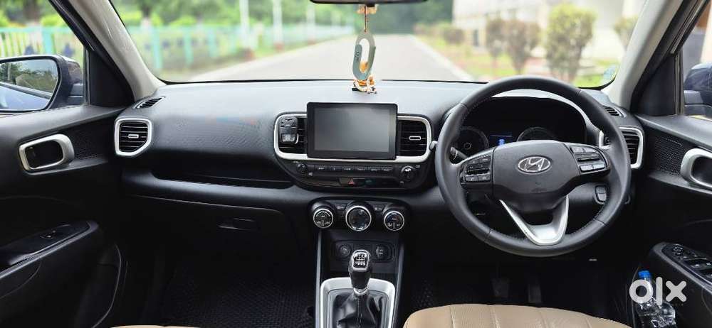 Hyundai Venue 1.0 Sx (o) Turbo Imt, 2021, Petrol