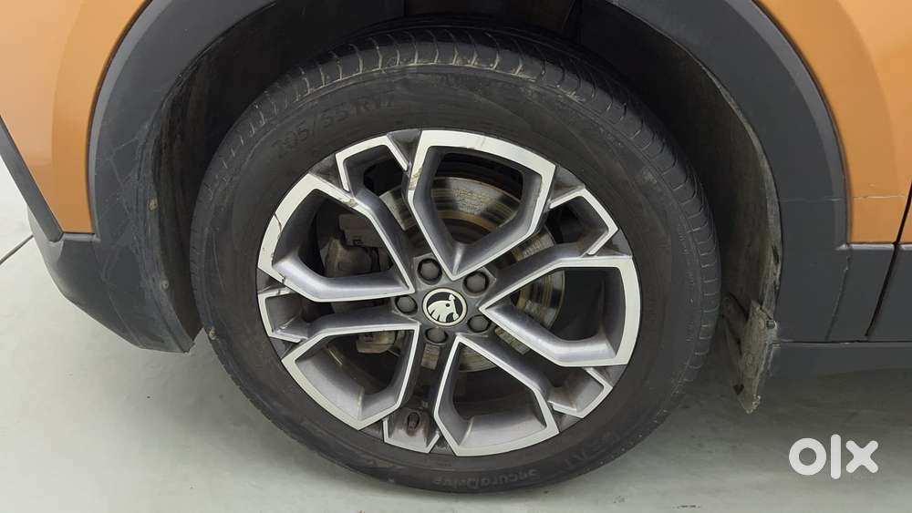 Skoda Kushaq Style 1.5l Tsi Mt, 2021, Petrol