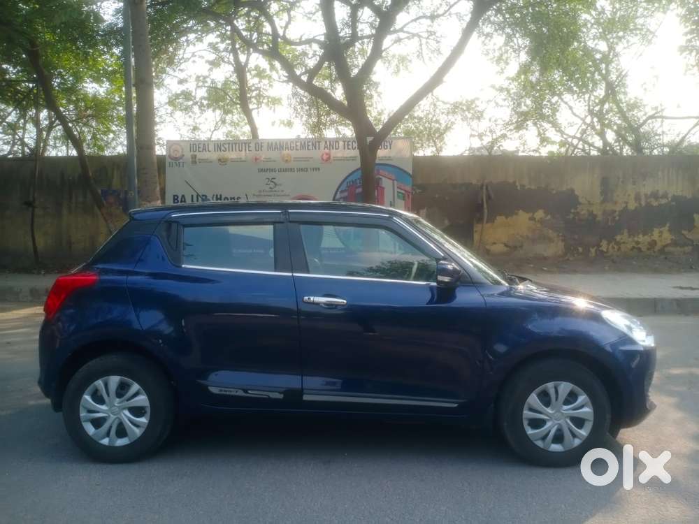 Maruti Suzuki Swift Vxi + Manual, 2023, Petrol