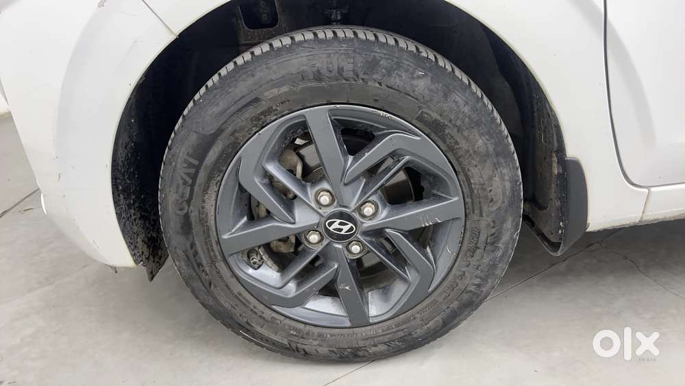 Hyundai Grand I10 Nios 1.2 Kappa Vtvt Sportz Cng, 2022, Cng & Hybrid..