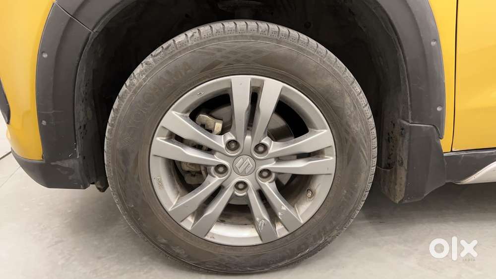 Maruti Suzuki Vitara Brezza Zdi+ Dual Tone Mt, 2017, Diesel