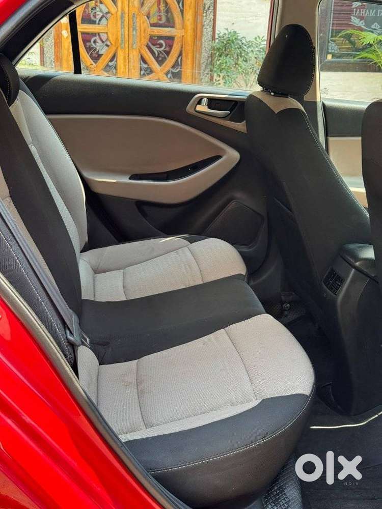 Hyundai I20 1.4 Crdi Sportz 6 Speed Bs Iv, 2015, Diesel