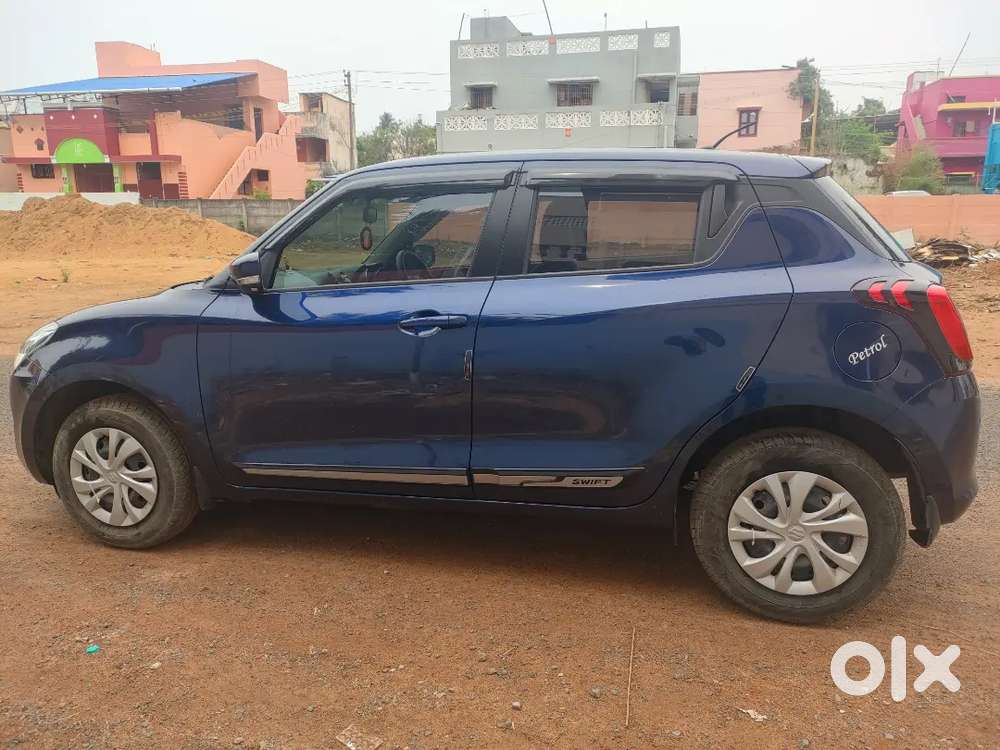 Maruti Suzuki Swift 2022 Petrol 9933 Km Driven