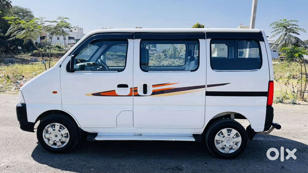 Maruti Suzuki Eeco 5 Str Ac (o), 2022, Petrol