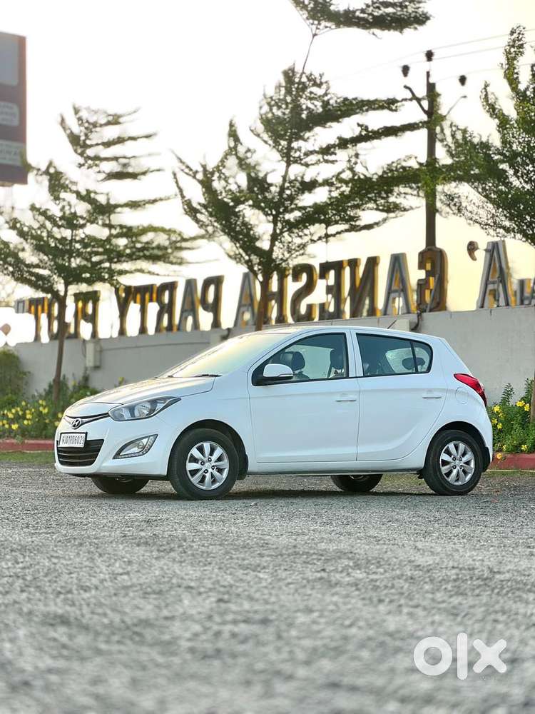 Hyundai I20 Sportz Option 1.4 Crdi, 2014, Diesel