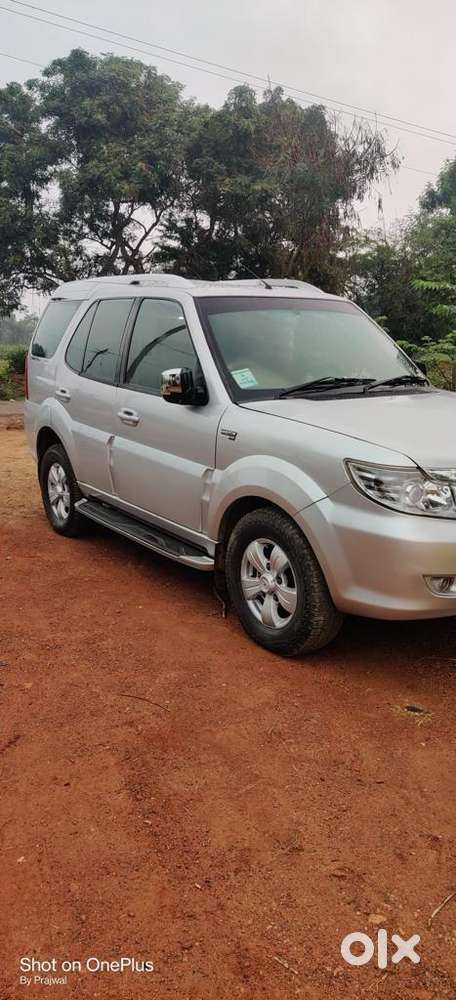 Tata Safari Special Edition 4into4