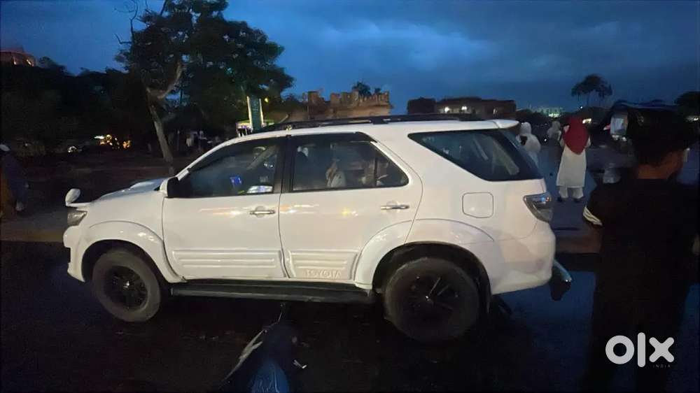 Toyota Fortuner 2013 3.0 Diesel Manual