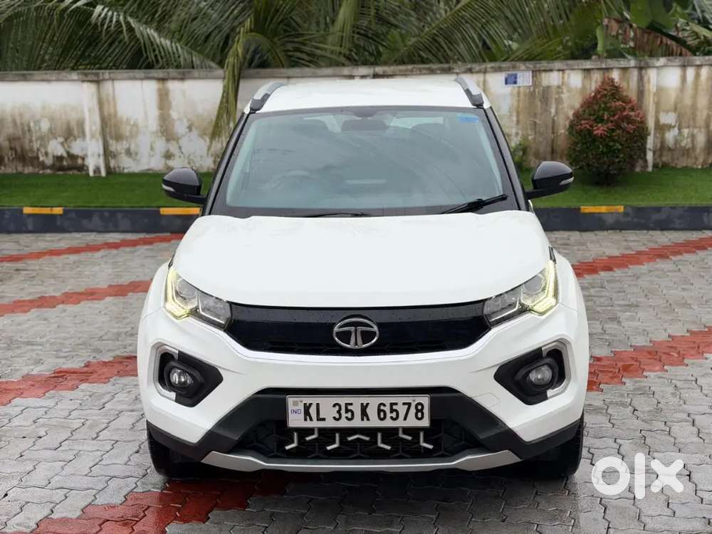Nexon Petrol Xz Plus Single Owner