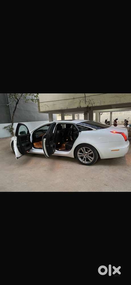 Jaguar Xj Petrol 2011