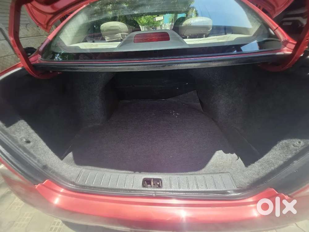 Single Owner Well Maintained Nissan Sunny For Sale