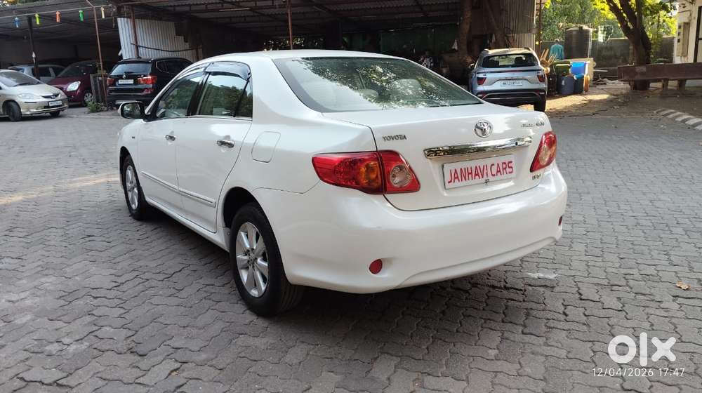 Toyota Corolla Altis Gl, 2010, Cng & Hybrids