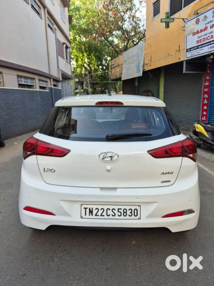 Hyundai I20 2015 Diesel 125000 Km Driven
